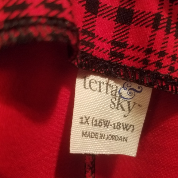 Terra & Sky red tartan pointe pants - Picture 4 of 4